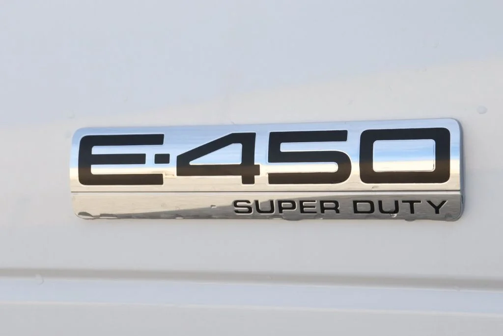 New 2027 White Ford Base Box Van image 34