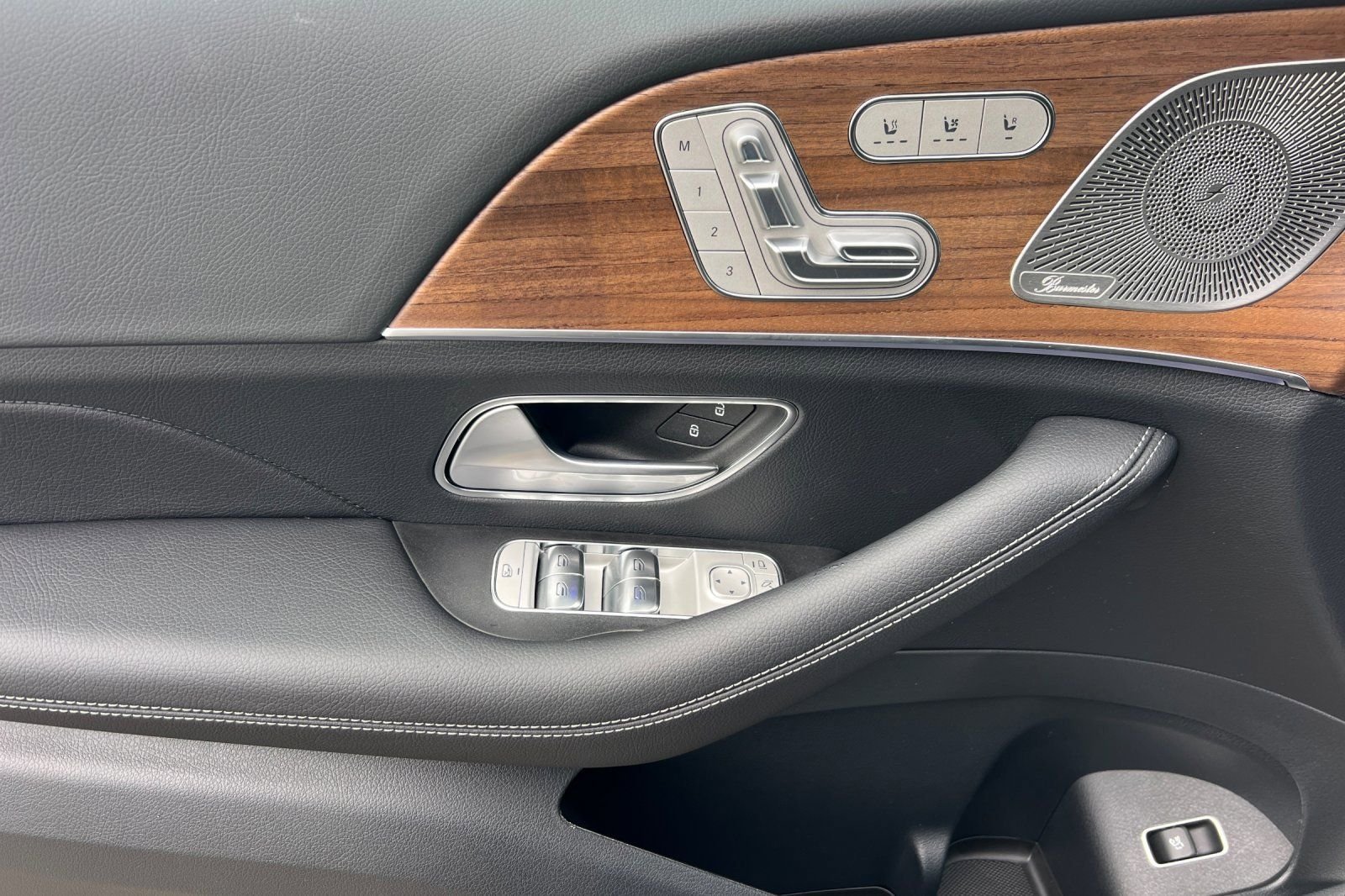 New 2026 Selenite Grey Metallic Mercedes-Benz 350 image 14