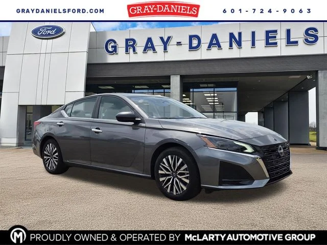 2025 Nissan Altima 2.5 SV's photo