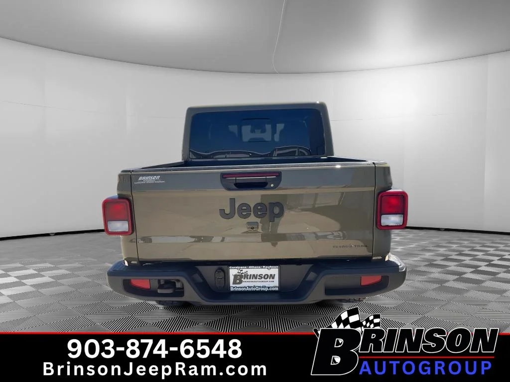 New 2026 41 Jeep Texas Trail image 4