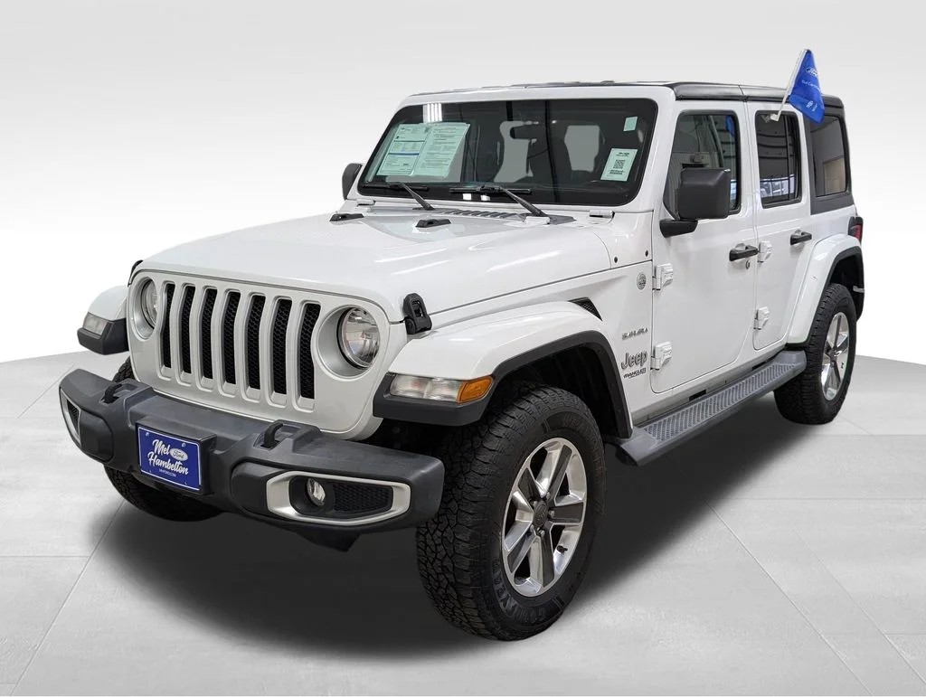 Certified Used 2019 Bright White Clearcoat Jeep Unlimited Sahara image 15