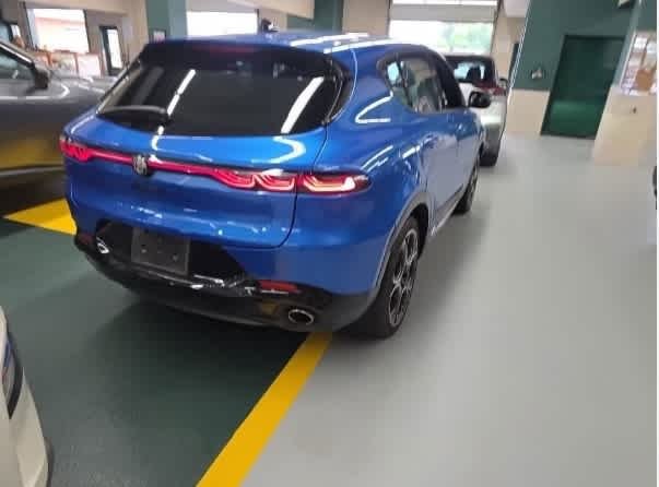 Used 2024 Misano Blue Metallic Alfa Romeo Speciale image 9
