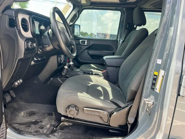 Used 2025 Gray Jeep Sport image 9