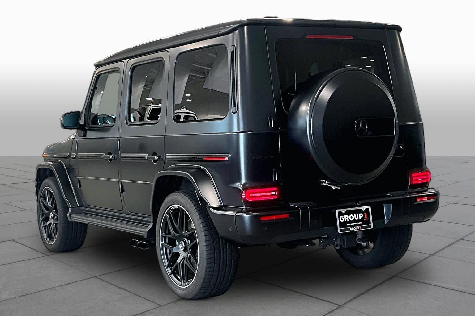 Used 2025  Mercedes-Benz AMG® G 63 image 12