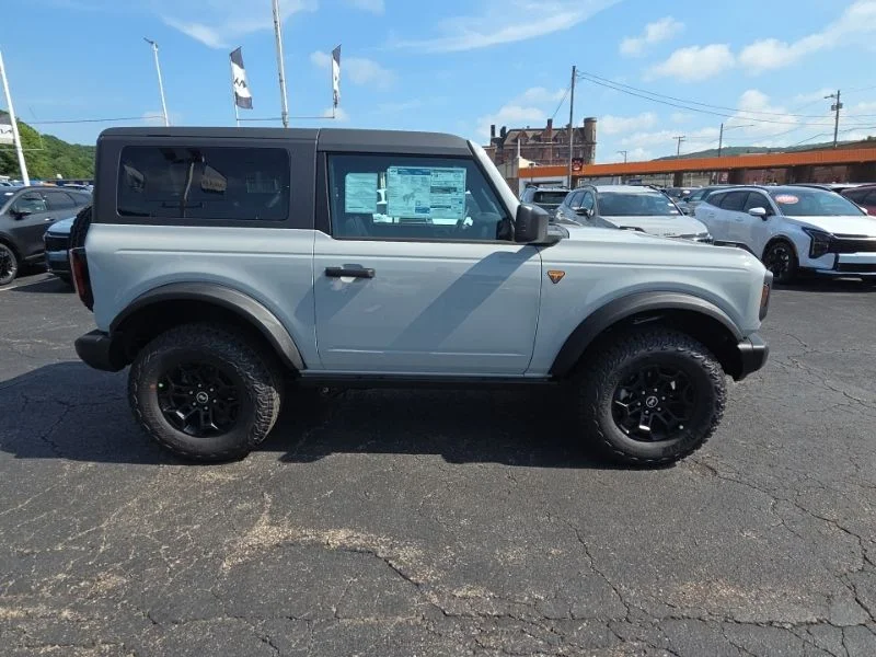 New 2026 Avalanche Gray Ford Badlands® image 8