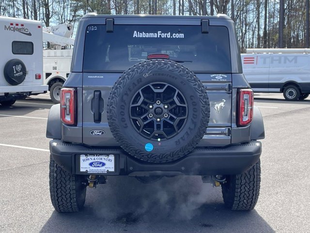 New 2026 Carbonized Gray Metallic Ford Badlands image 22