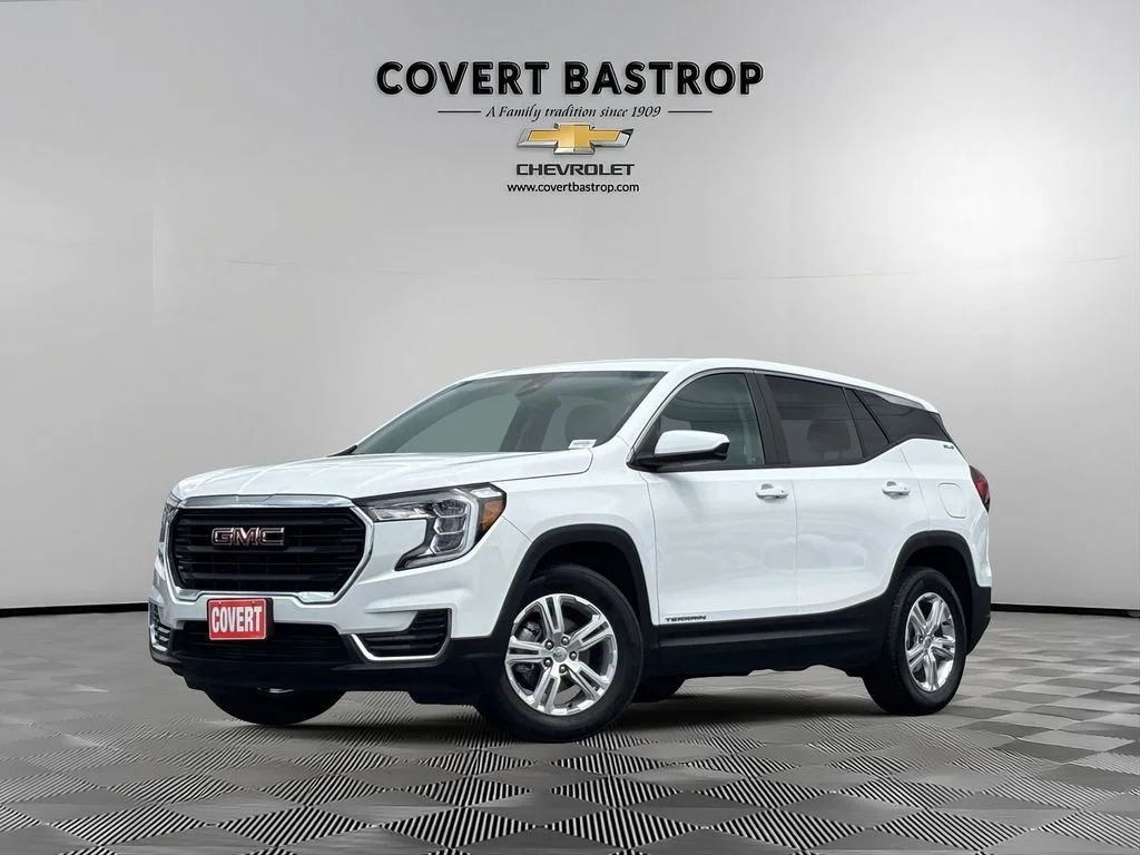Used 2024 White GMC SLE image 1