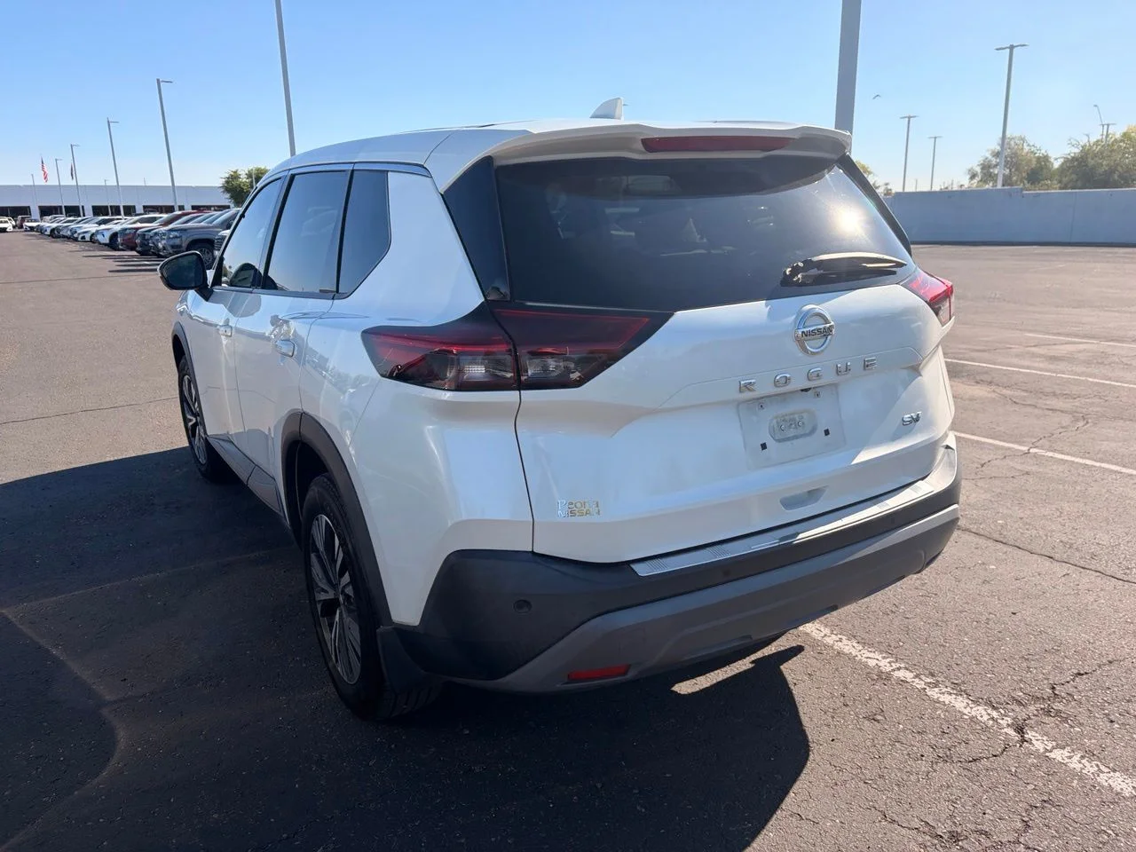 Used 2021 Pearl White Tricoat Nissan SV image 6