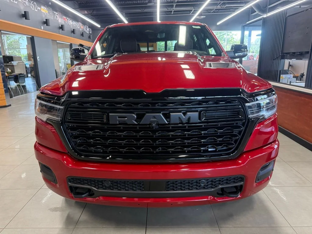 New 2026 Molten Red Pearl-Coat Exterior Paint RAM Limited image 10