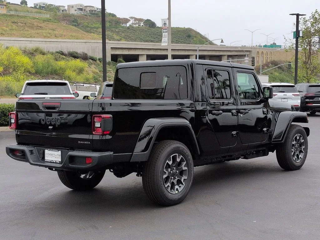 New 2026 Black Clear-Coat Exterior Paint Jeep Sahara image 5