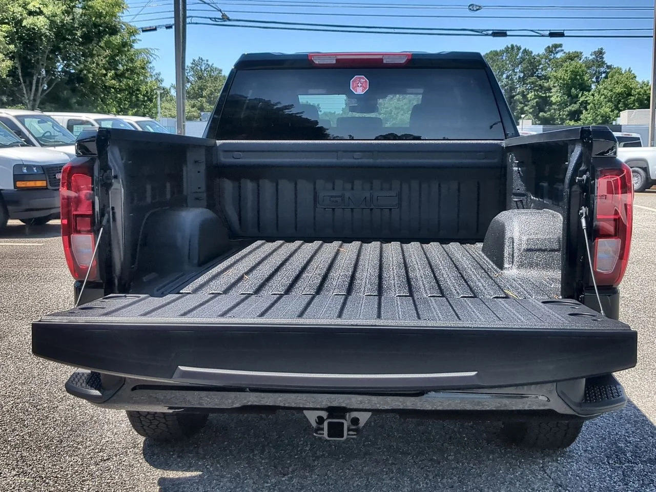 New 2026 Onyx Black GMC Elevation image 25