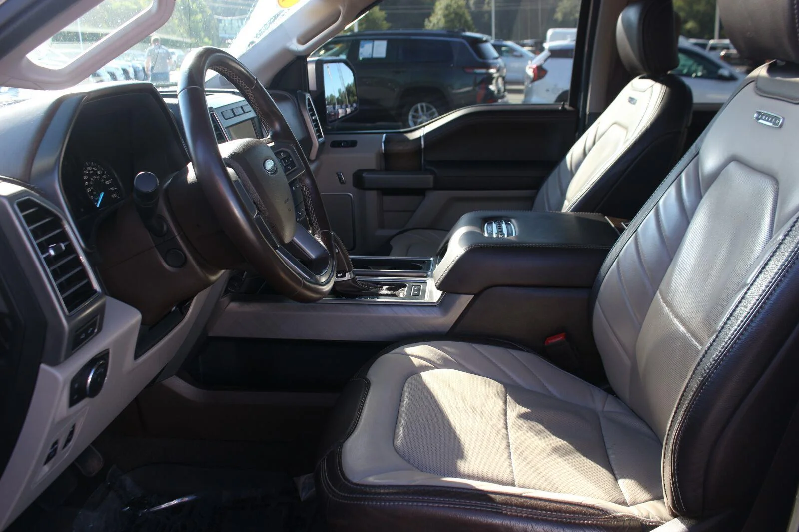 Used 2020 Silver Ford Limited image 15