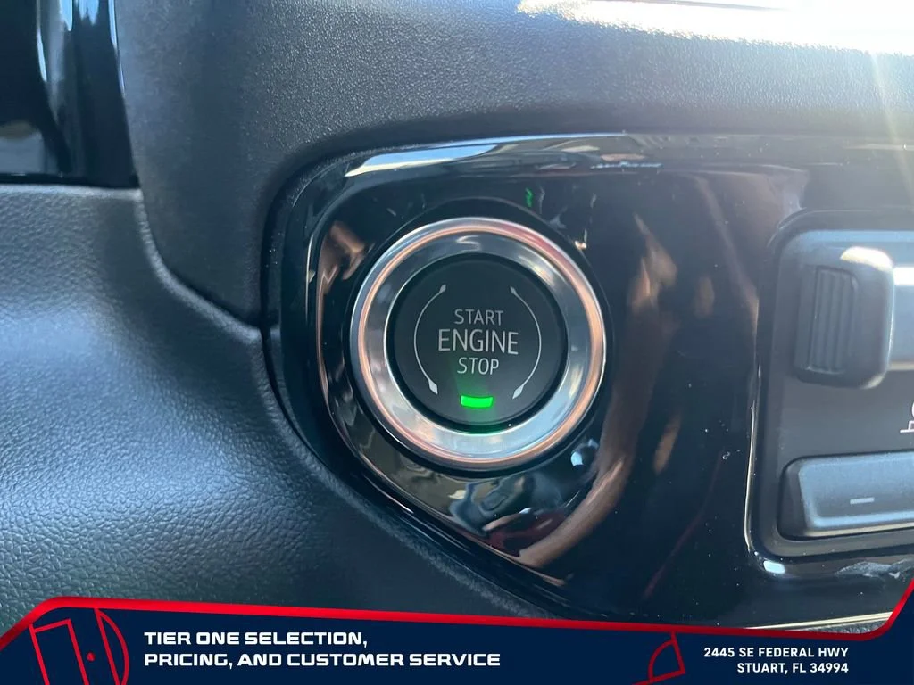 New 2026 Onyx Black GMC SLE image 28