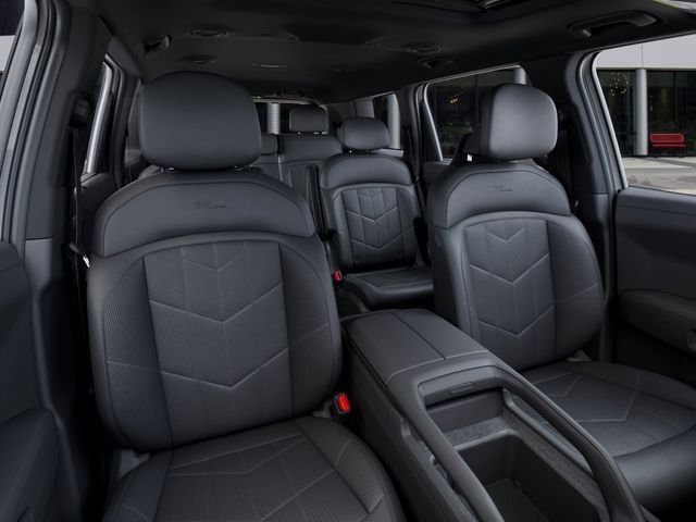 New 2027 Glacial White Pearl Kia X-Line EX image 15