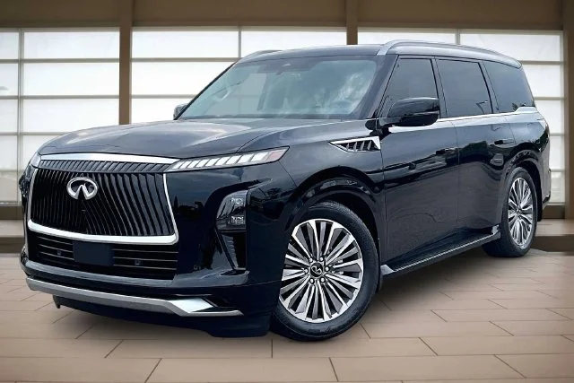 2026 INFINITI QX80 LUXE