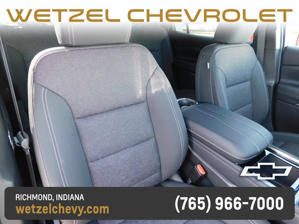 2027 Chevrolet Traverse LT - Photo 19