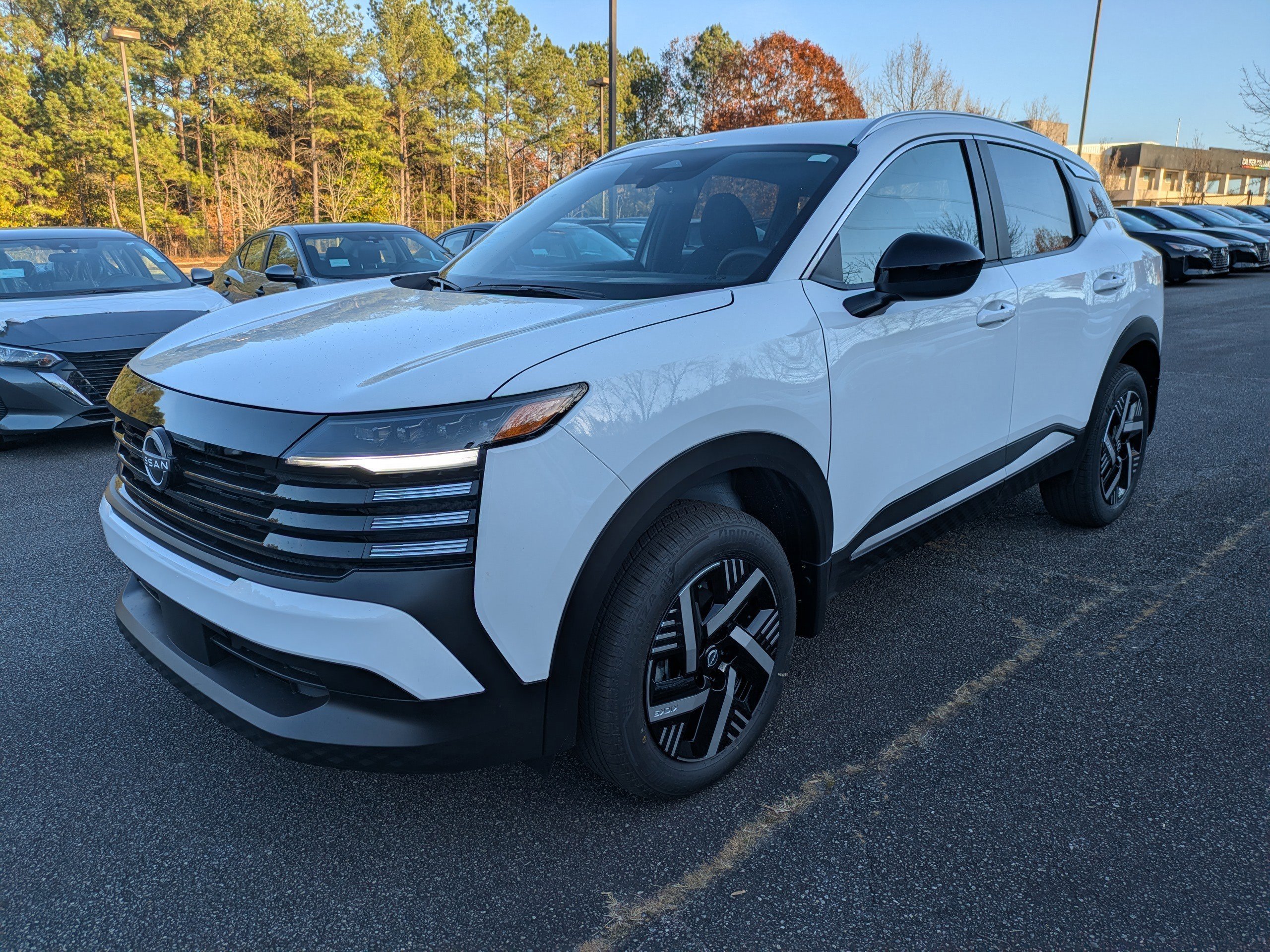 New 2026 White Nissan SV image 6