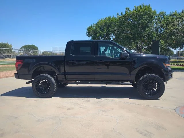 Used 2024 Black Ford XLT image 8