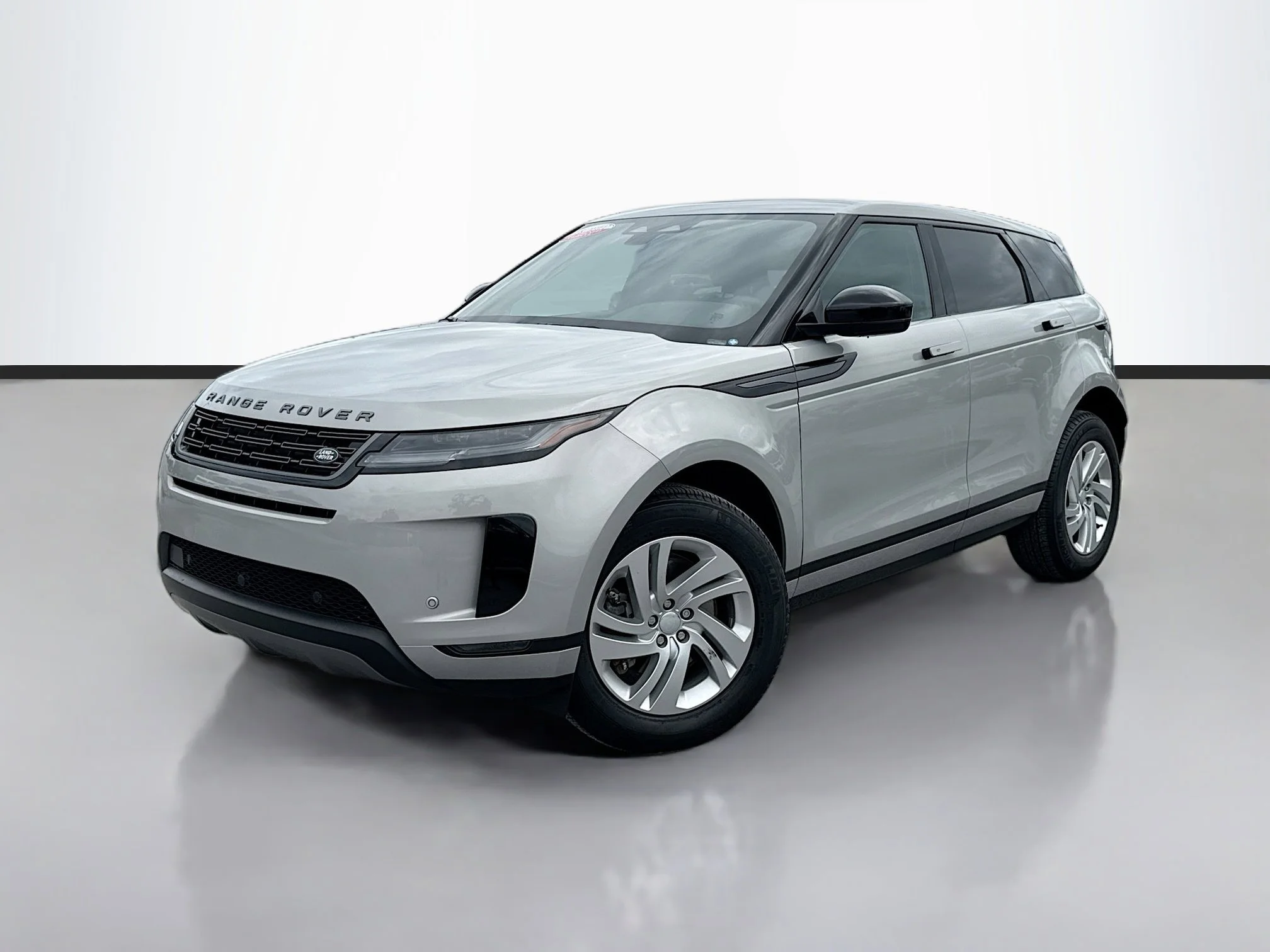 2026 Land Rover Range Rover Evoque S's photo