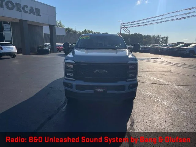 Used 2025 Gray Ford Lariat image 11