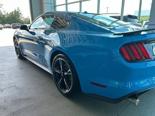 Used 2017 Blue Ford GT Premium image 8