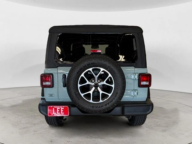 New 2026  Jeep Sport S image 5