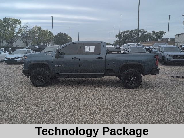 Used 2024 Lakeshore Blue Metallic Chevrolet ZR2 image 3