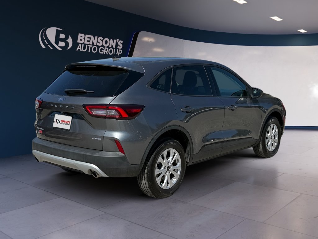 Used 2025 Gray Ford Active image 5