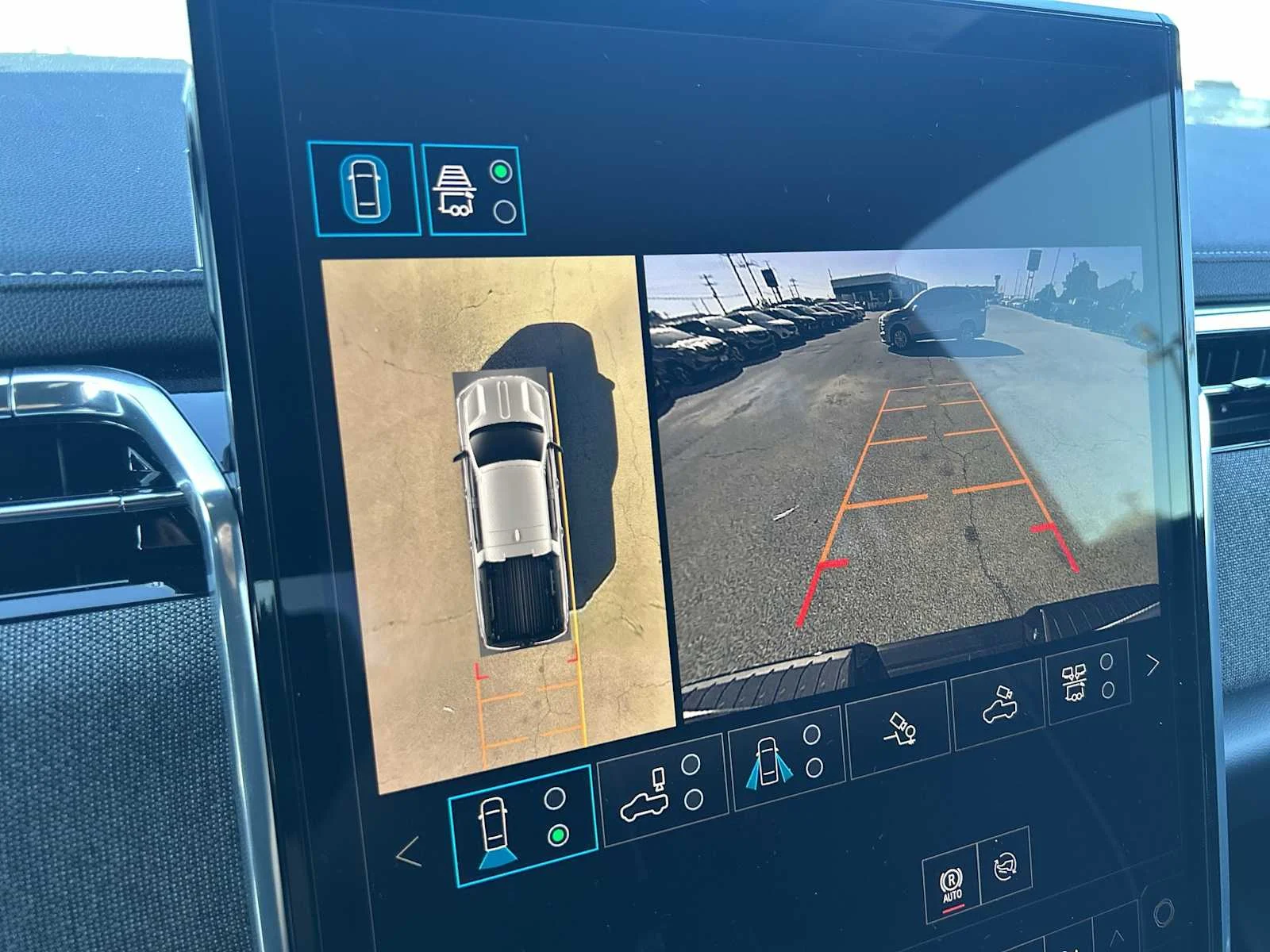 2026 GMC Sierra EV Elevation - Photo 15
