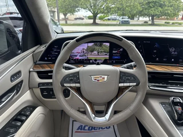 Used 2024 Black Cadillac Sport Platinum image 14