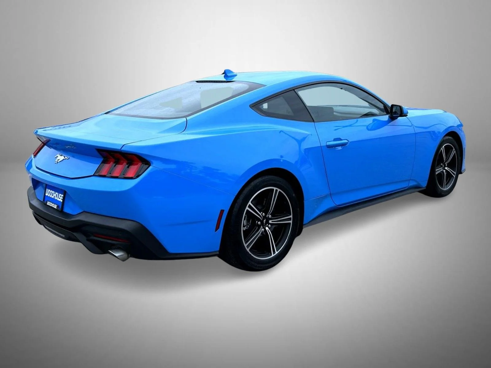 Used 2024 Blue Ford EcoBoost Premium image 5