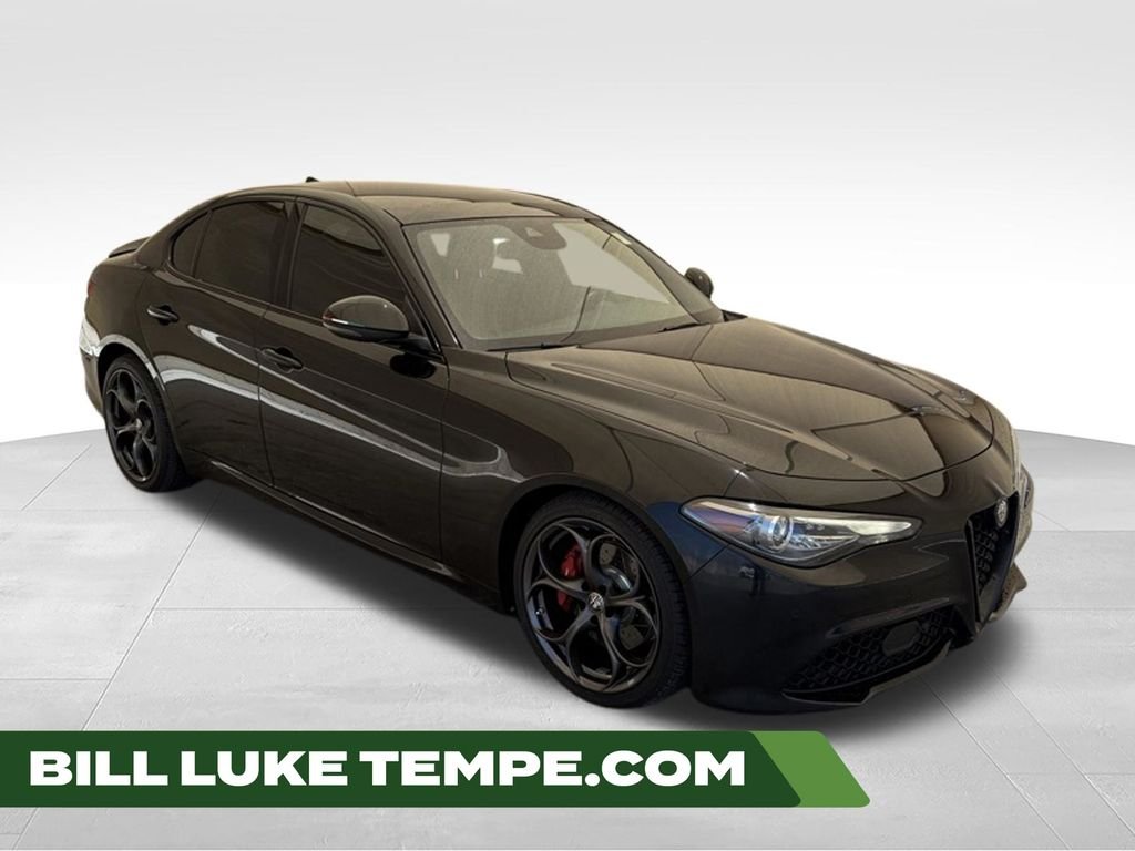 2020 Alfa Romeo Giulia 2.0 Ti Sport Auto's photo