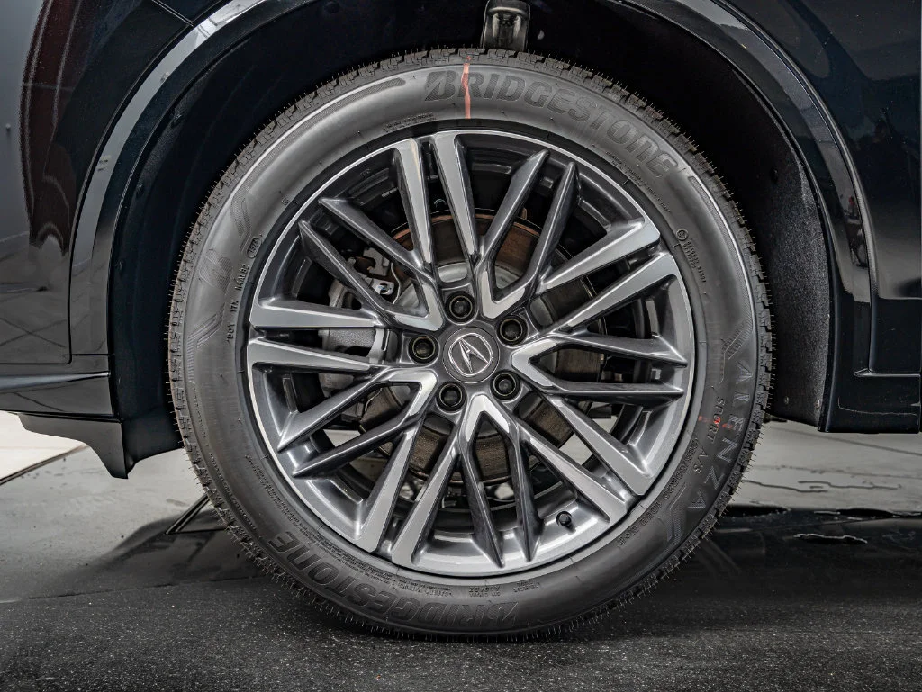 New 2026 Majestic Black Pearl Acura Advance Package image 10