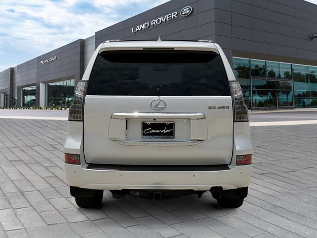 Used 2019  Lexus 460 image 4