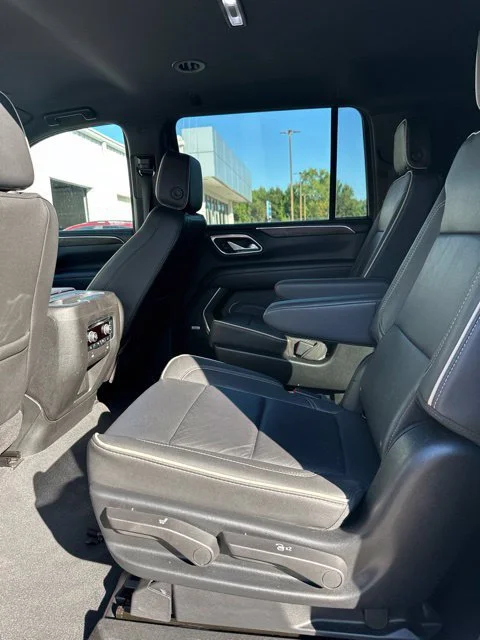 2024 Chevrolet Suburban Premier - Photo 12