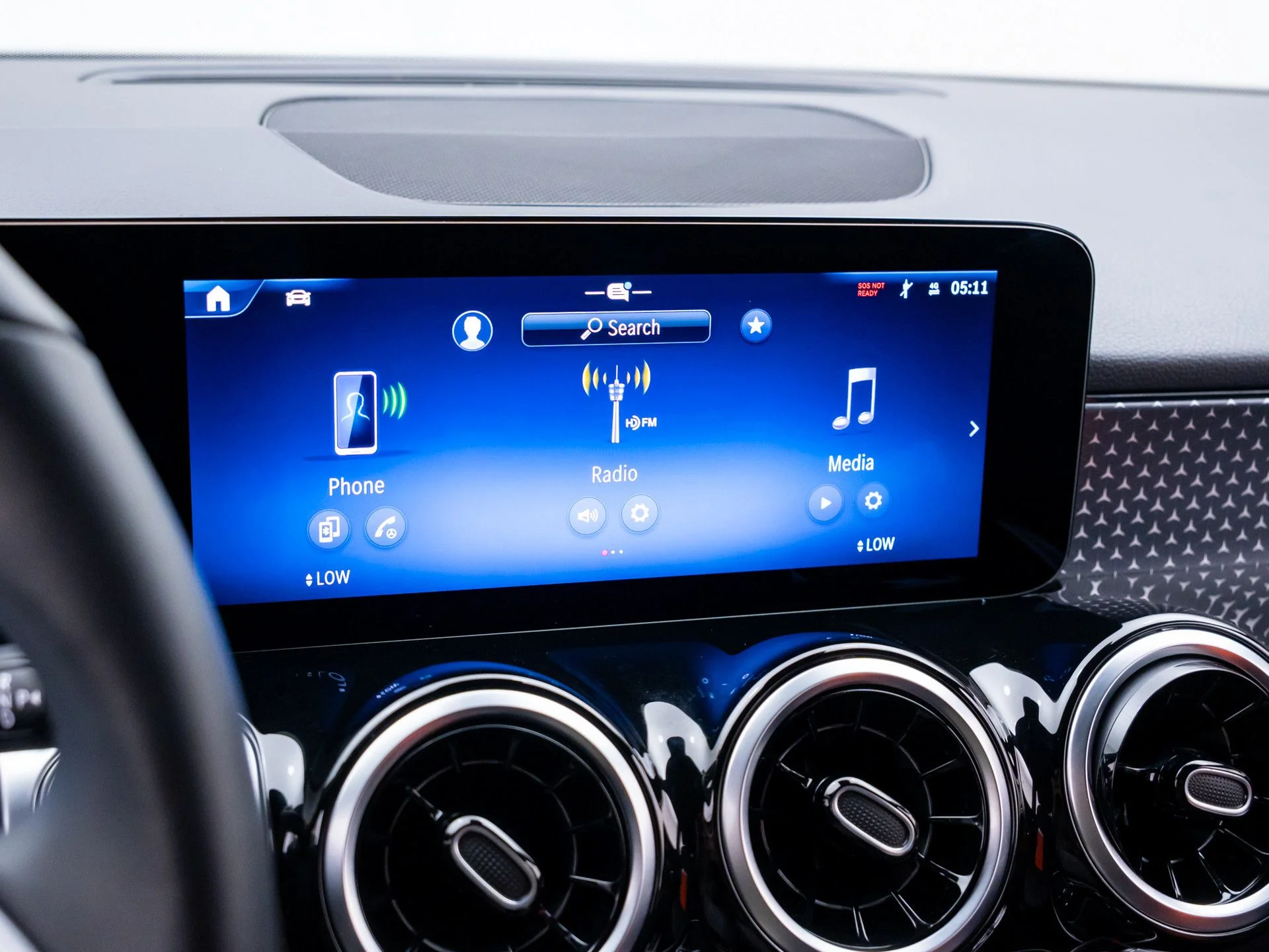 Used 2026 Black Mercedes-Benz GLB 250 image 22