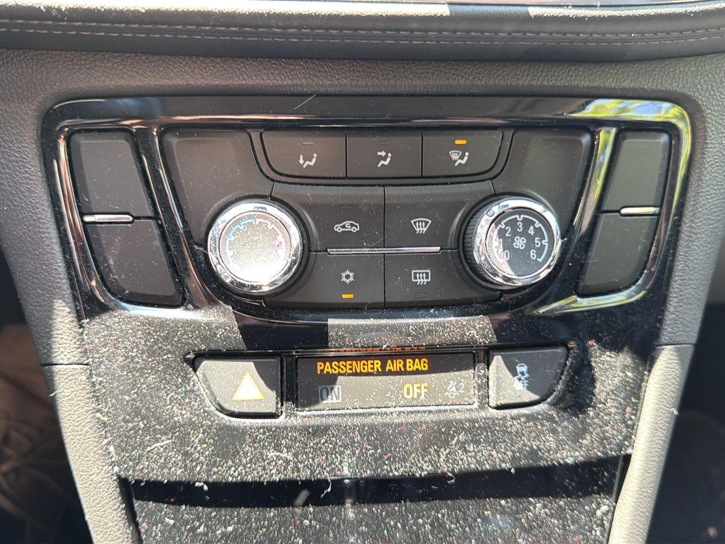 Used 2019 Ebony Twilight Metallic Buick Preferred image 17
