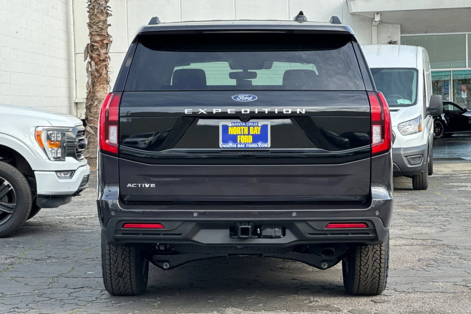 New 2026 Dark Matter Gray Metallic Ford Active image 5