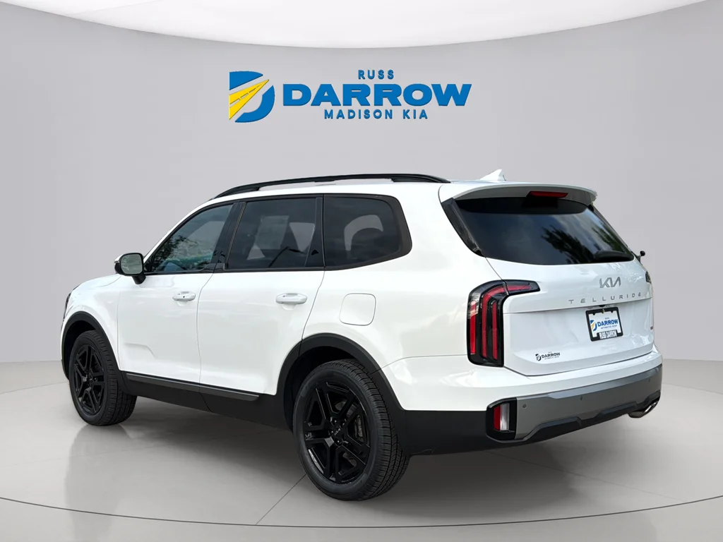 Used 2023 Glacial White Pearl Kia EX X-Line image 3