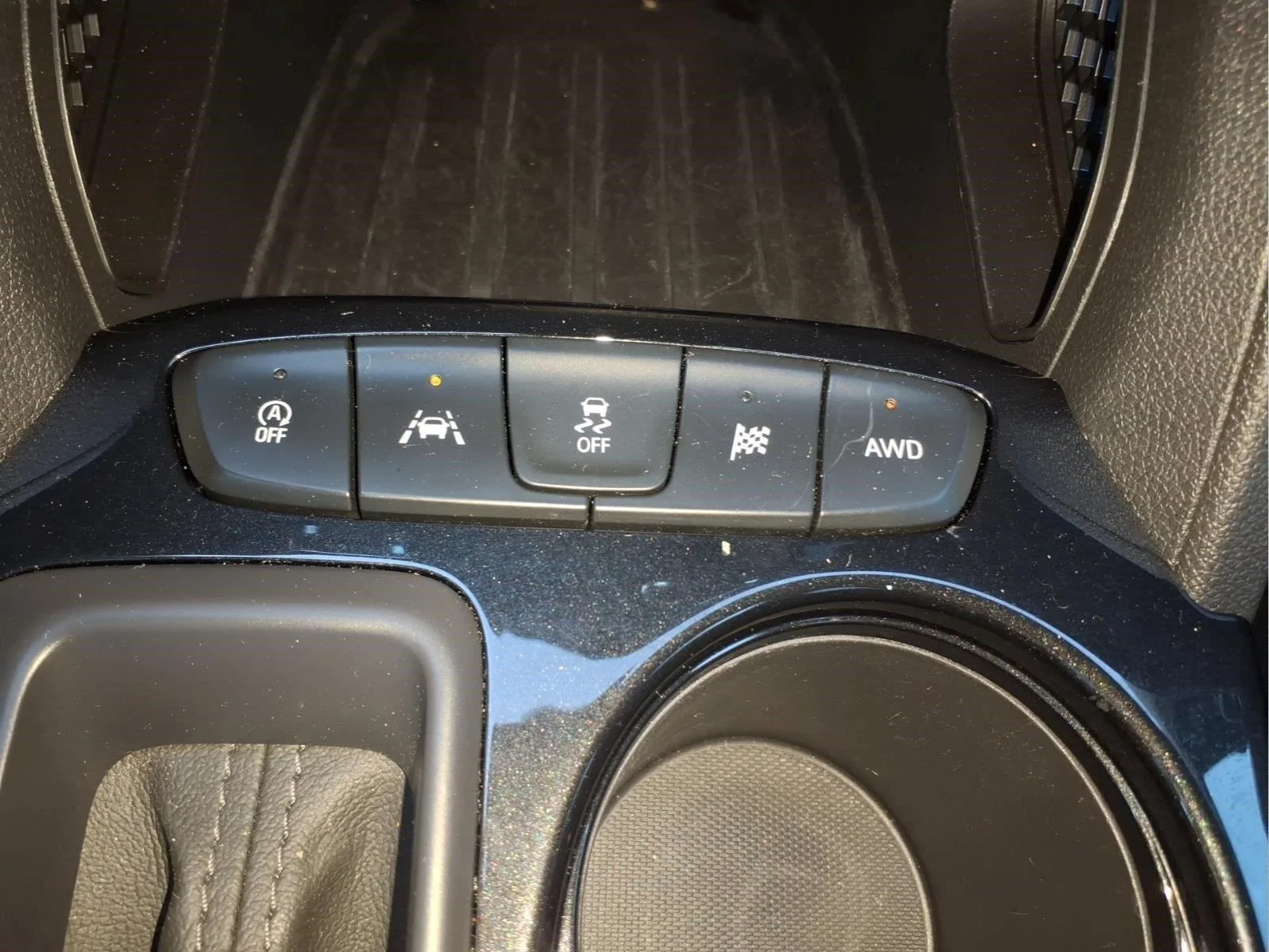 Used 2025 Sterling Gray Metallic Chevrolet LT image 24