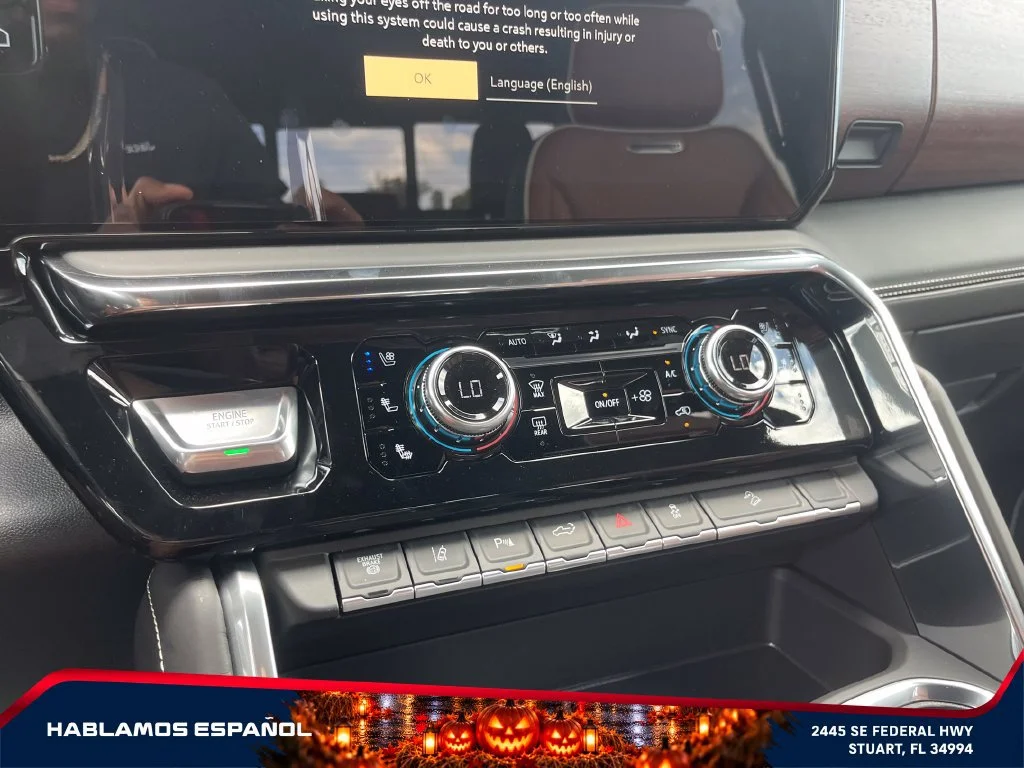 New 2026 Glacier White Tricoat GMC Denali Ultimate image 29