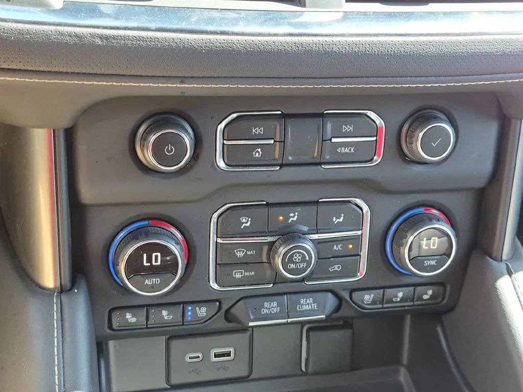 Used 2023 Black Chevrolet Premier image 23
