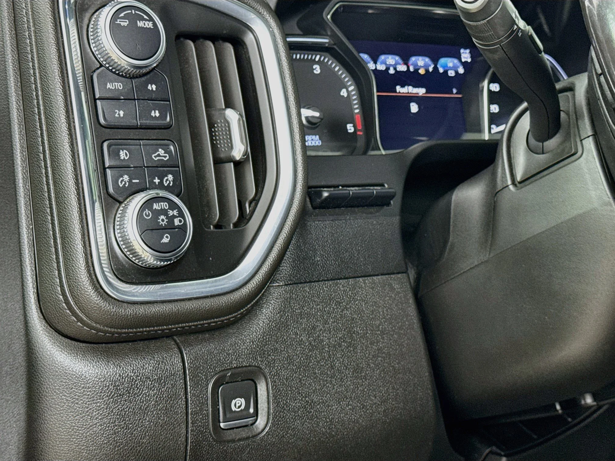 Used 2023 QUICKSILVER METALLIC GMC Denali image 12