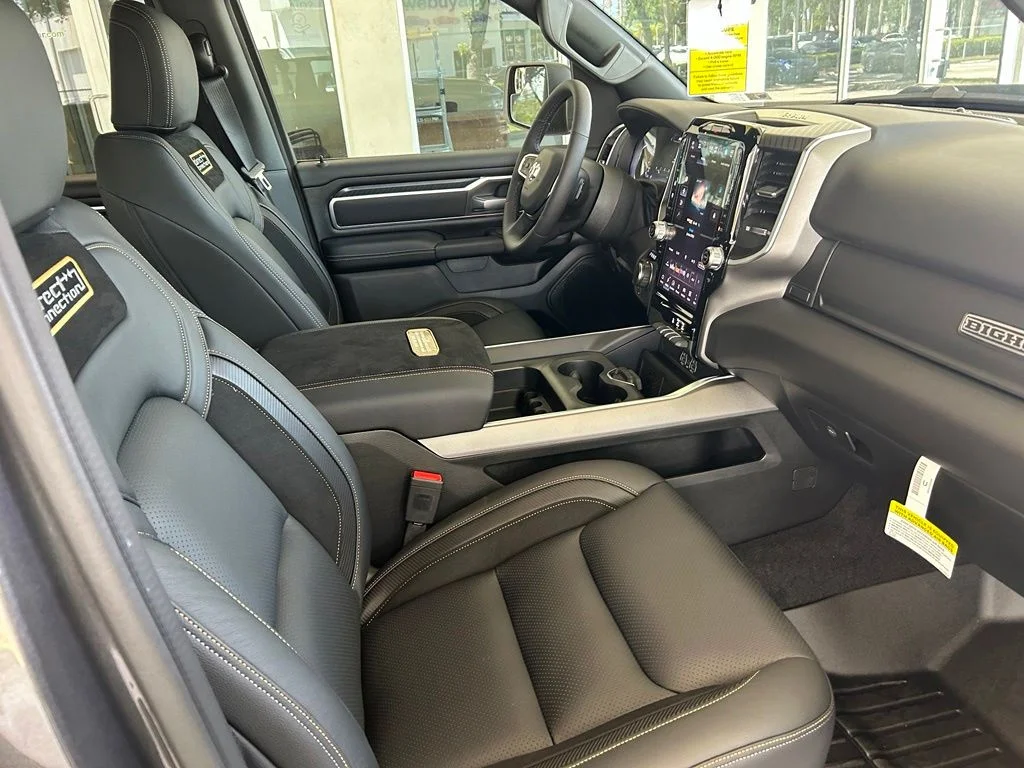 New 2026 Granite Crystal Metallic Clearcoat RAM Direct Connection 650 image 28