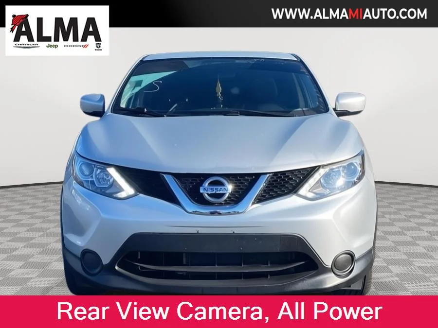 Certified Used 2017 Brilliant Silver Nissan S image 4