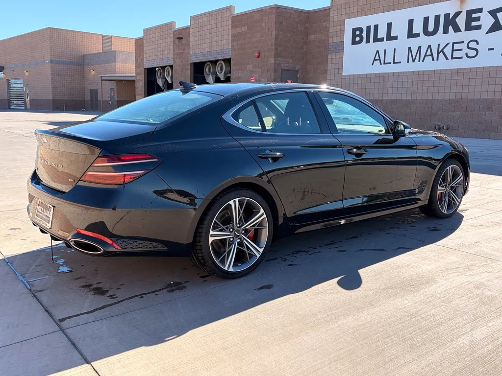 Used 2025 Black Genesis 3.3T Sport Advanced image 6