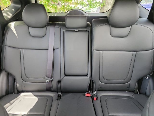 Certified Used 2023 Blue Hyundai SEL CONVENIENCE image 30