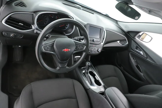 Used 2016 White Chevrolet LT image 20