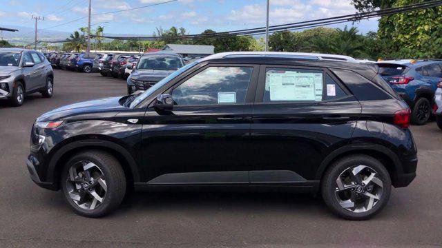 New 2026 Black,Onyx Hyundai SEL image 4