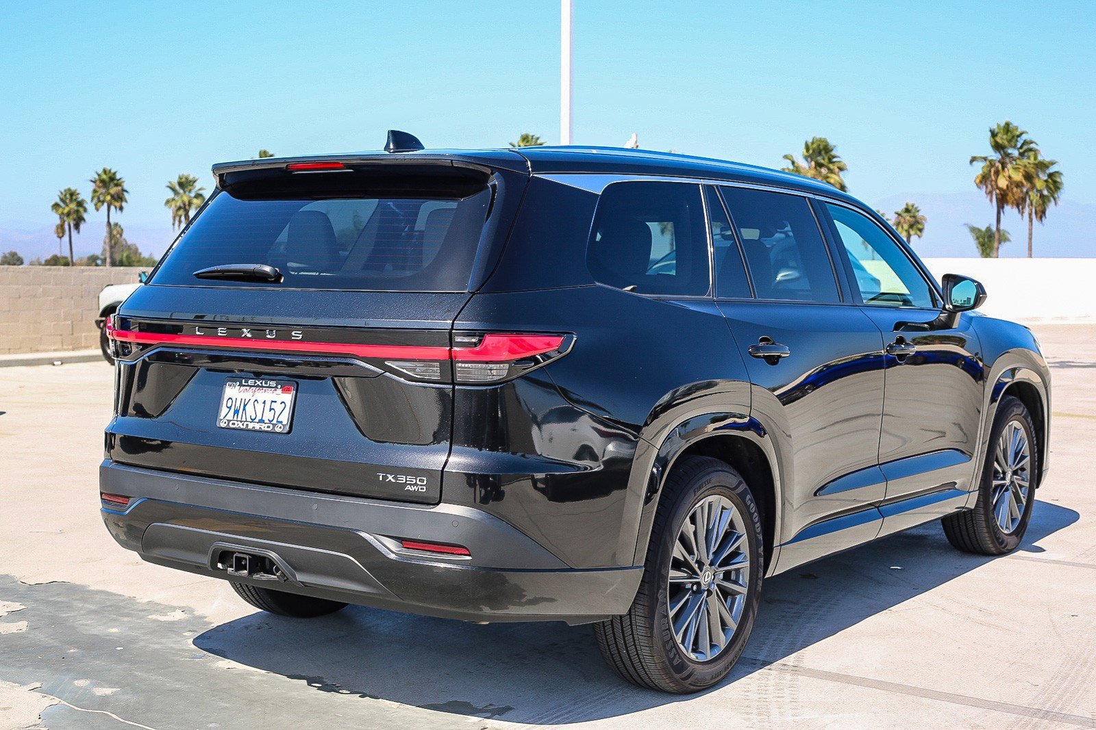 2025 Lexus TX Premium - Photo 6